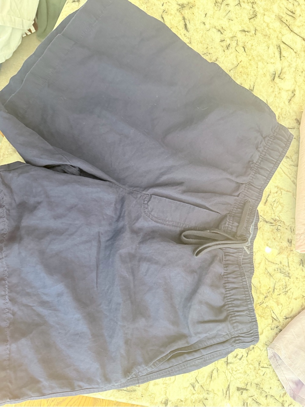 Vineyard Vines Men's Navy Elastic Drawstring Athletic Shorts